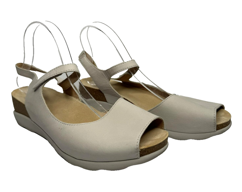 Dansko Sandals Womens Size 11.5 42 Beige Leather Slingback Wedge Comfort Walking